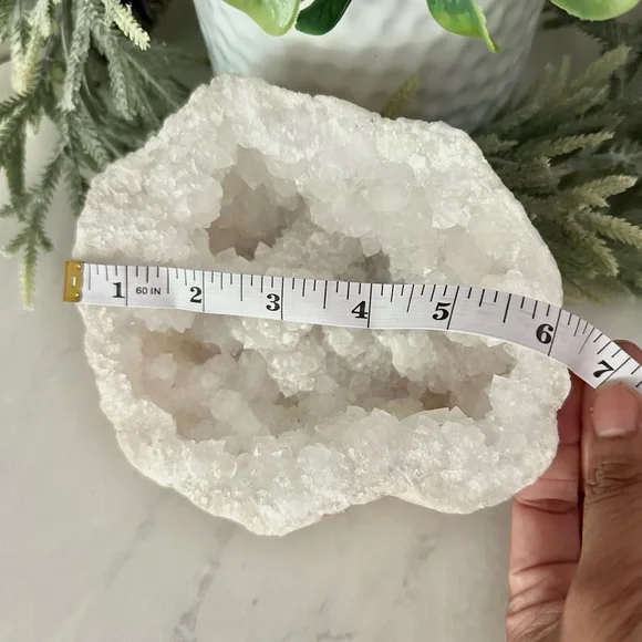 White Clear Quartz Geode | 6 in | 2.2 lbs Large Sparkling Crystal Cluster - Picture 2 of 6